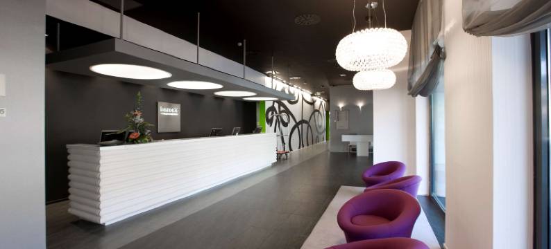 北卡斯特拉纳中心酒店(Hotel Zentral Castellana Norte)图片