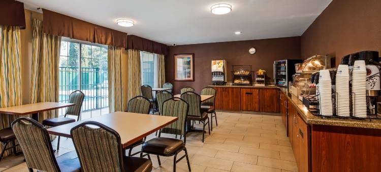 布伦特伍德贝斯特韦斯特酒店(Best Western Brentwood Inn)图片