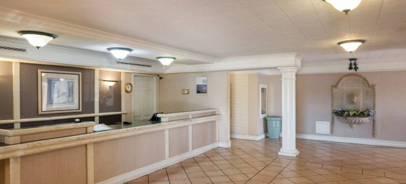 诺克斯维尔6号汽车旅馆(Motel 6 Knoxville, TN)图片