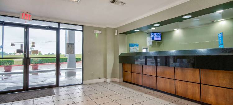 德克萨斯州特克萨卡纳的Motel 6(Motel 6 Texarkana, TX)图片