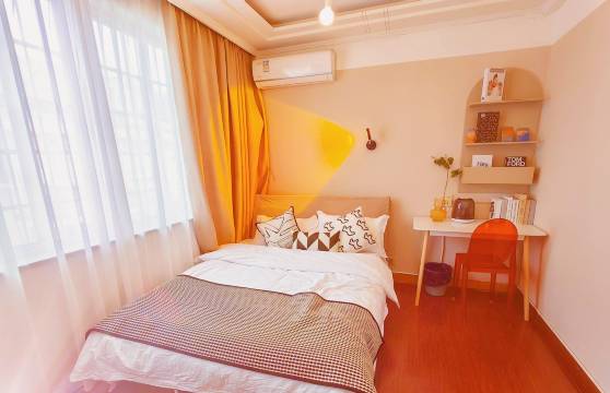 圆依民宿(二环西路分店)