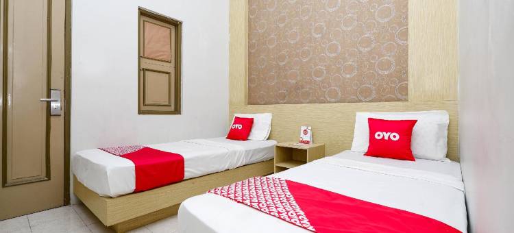 Super OYO 2436 肯查纳酒店(Super OYO 2436 Hotel Kencana)图片