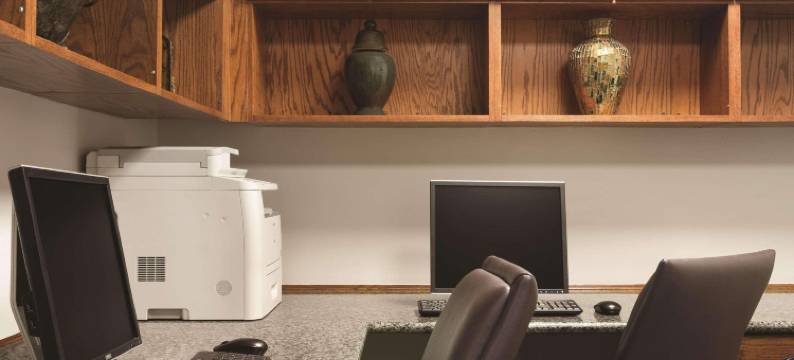 本顿维尔南罗吉斯丽怡酒店(Country Inn & Suites by Radisson, Bentonville South - Rogers, AR)图片