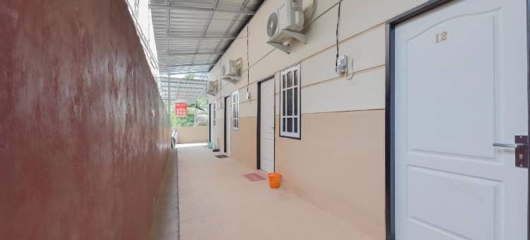 红多兹近打拉根朱瓦塔机场酒店(Reddoorz Near Juwata Airport Tarakan)图片