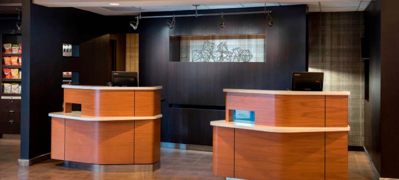 沃基根/古尼芝加哥万怡酒店(Courtyard Chicago Waukegan/Gurnee)图片