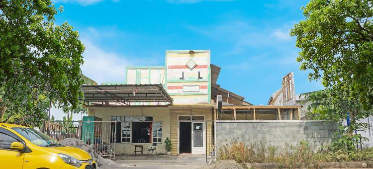 OYO 91766 财富伊斯兰酒店(Fortuna Hotel RedPartner Near Exit Tol Paiton)图片