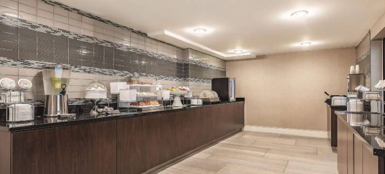 波特兰拉昆塔温德姆套房酒店(La Quinta Inn & Suites by Wyndham Portland)图片