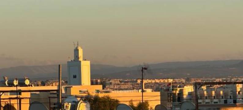 瓦里里大厦公寓(Appartement de Haut Standing)图片