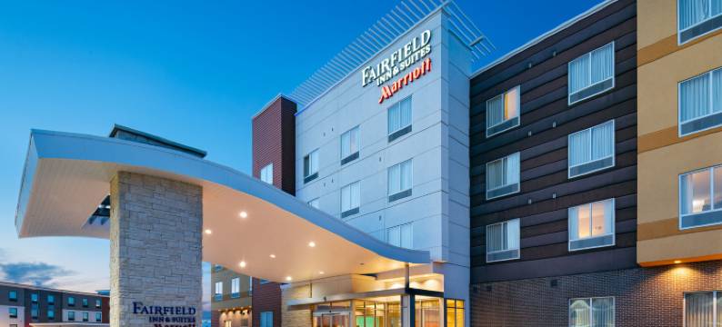 林肯机场万枫酒店及套房(Fairfield Inn & Suites Lincoln Airport)图片