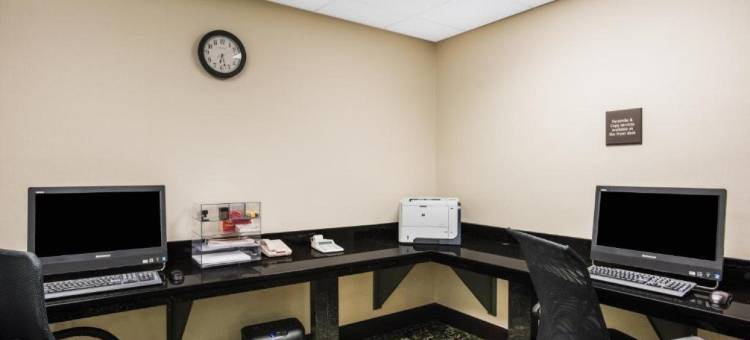 克利夫兰机场泰德曼路欢朋酒店(Hampton Inn Cleveland-Airport/Tiedeman Rd)图片