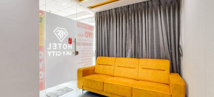 Fabhotel Sky City = Fabhotel 天空之城(Hotel Skycity, Best Luxurious Hotel AC Rooms in Surat)图片