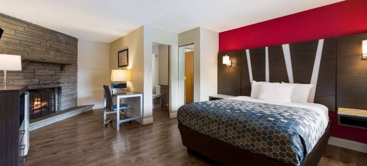 里弗伊克诺旅馆套房酒店(Econo Lodge Inn & Suites on the River)图片