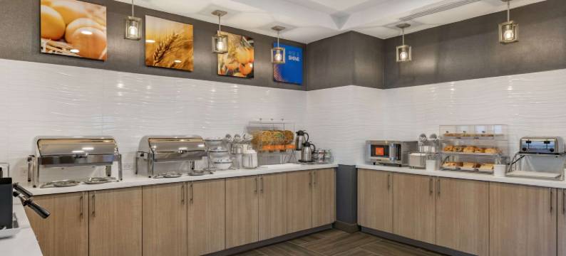 斯图尔特-哈钦森岛舒适套房酒店(Comfort Suites Stuart-Hutchinson Island)图片