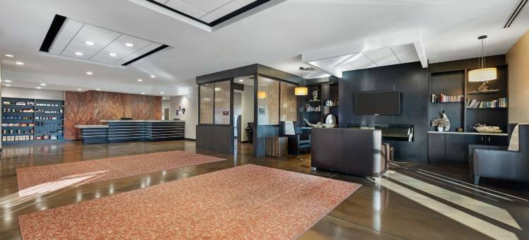 贝斯特韦斯特优质湖景酒店(Best Western Plus Lakeview Hotel)图片