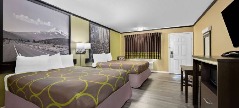 克雷申特城温德姆速8酒店(Super 8 by Wyndham Crescent City)图片