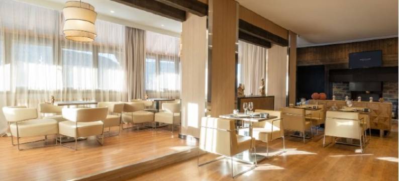 塔讷乌欧洲之星皇家酒店(Eurostars Royal Tanau)图片