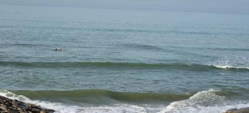 民宿短租(Sea Escape the Tardiis Beachfront Location Aberavon Beach Sea Views Driveway Parking)图片