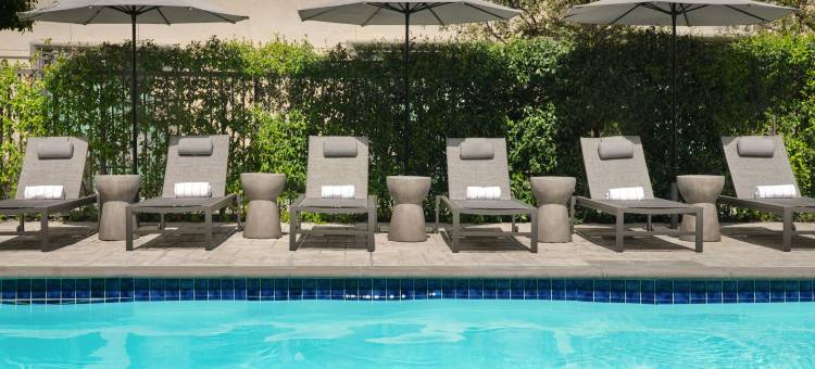 洛杉矶帕萨迪纳老城万怡酒店(Courtyard by Marriott Los Angeles Pasadena Old Town)图片
