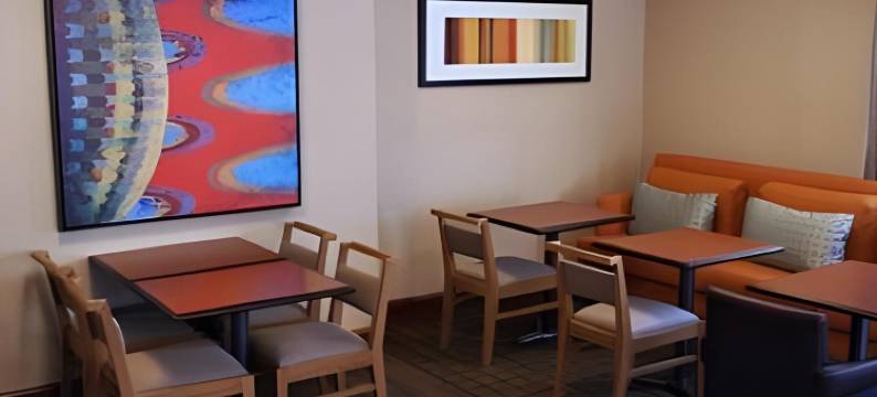 艾迪生酒店 - 贝斯特韦斯特修尔住宿精选酒店(The Addison Hotel, SureStay Collection by Best Western)图片