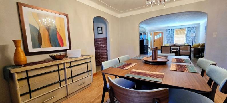 Lakeview Beach BungalowLighthouse/3 Beds/Game Room/PetsEntry Ramp available图片