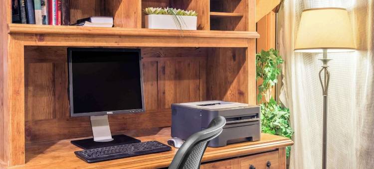 拉特兰/基灵顿地区戴斯酒店(Days Inn by Wyndham Rutland/Killington Area)图片