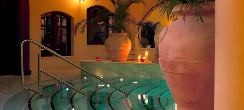 由高沙丘提王宫酒店(Yachthafenresidenz Hohe Düne)图片