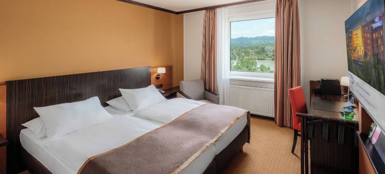 塔昂斯世界朵纳维尔酒店(Trans World Hotel Donauwelle)图片