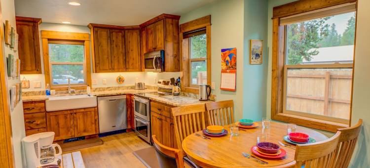 巴恩斯在Boundary B单元(Barnes on Boundary Unit A)图片