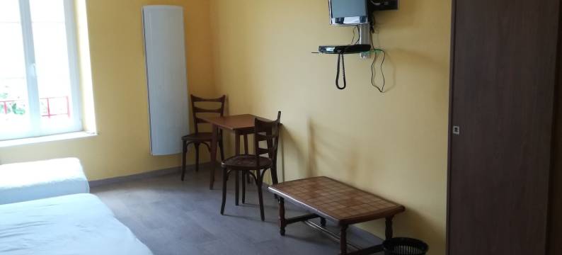 洛吉斯德拉波斯特酒店 - 塞西尔之家(Logis Hôtel de la Poste - Chez Cécile)图片