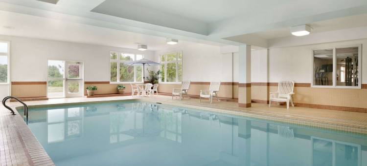 奥里利亚戴斯酒店(Days Inn by Wyndham Orillia)图片