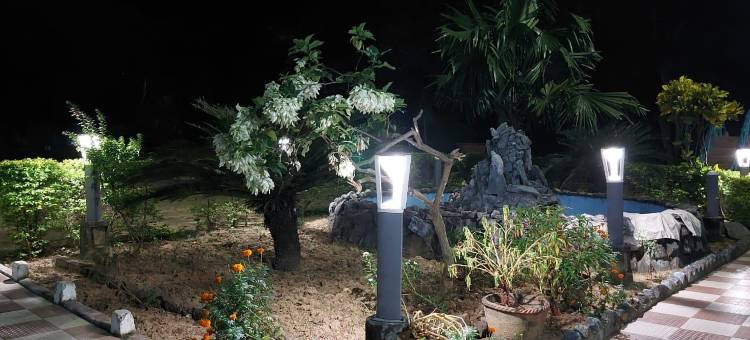 香蒂尼瓦斯酒店(Hotel Shantinivas)图片