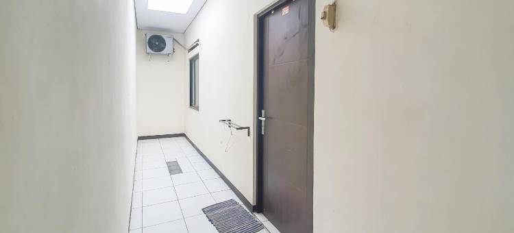 RedDoorz Syariah Near Universitas Muhammadiyah Cirebon图片