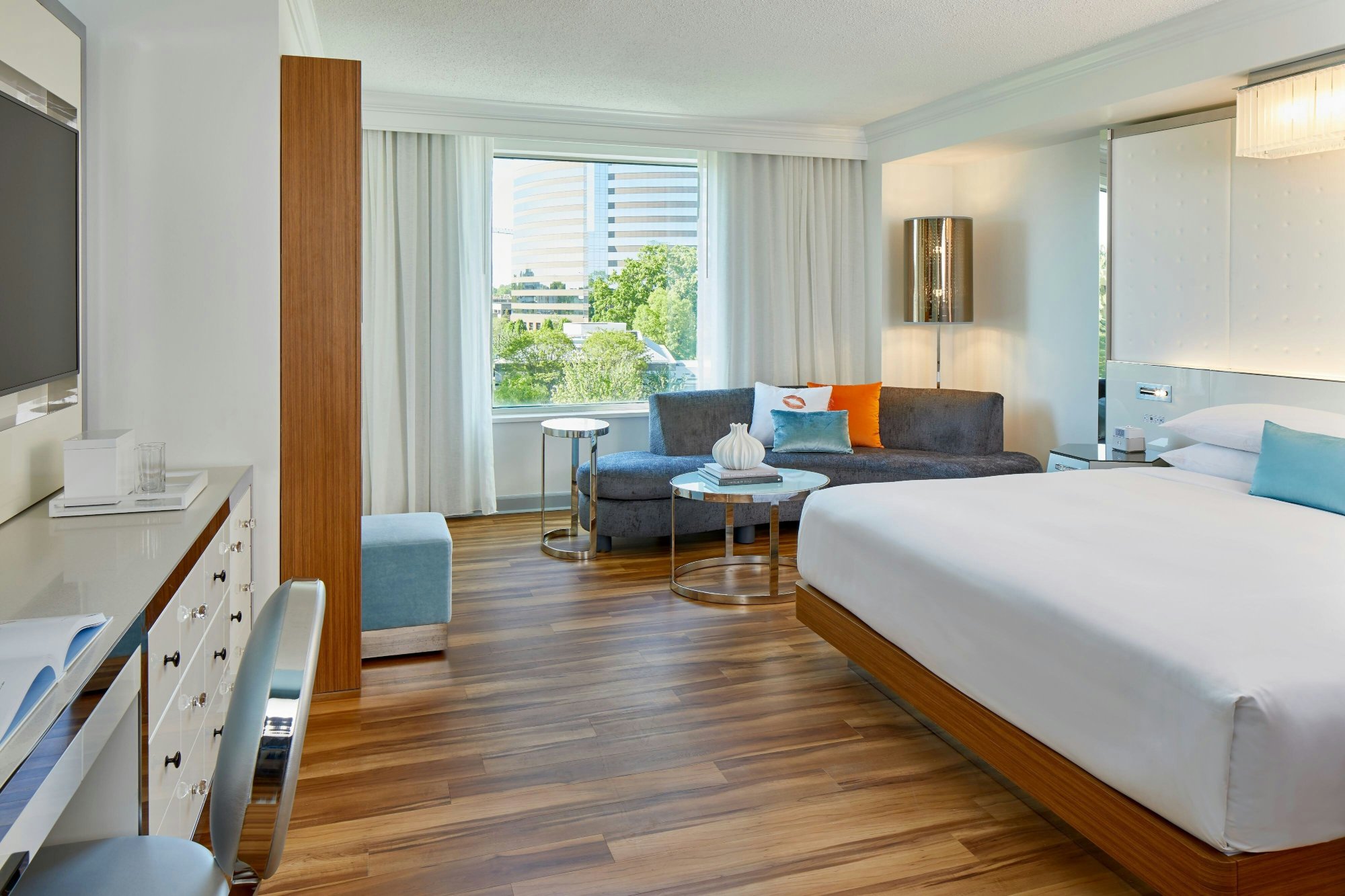 Renaissance Charlotte SouthPark Hotel Over view