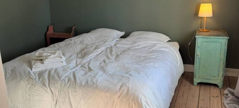 峰回路转(Bakkekildegaard)图片