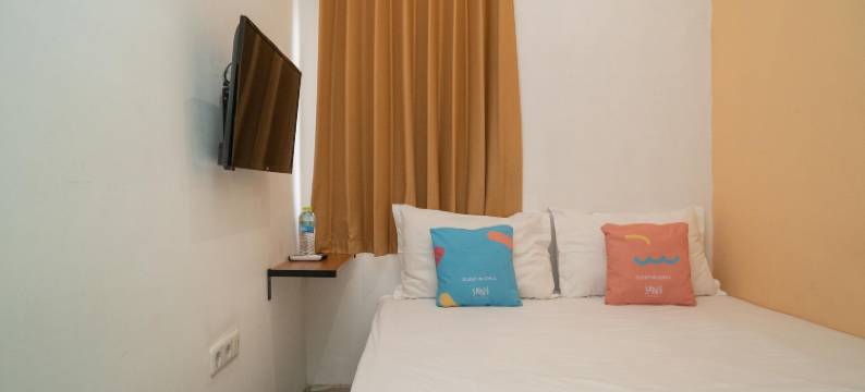 三塞酒店泗水美丽雅加达(Sans Hotel Kupang Indah Surabaya by RedDoorz)图片