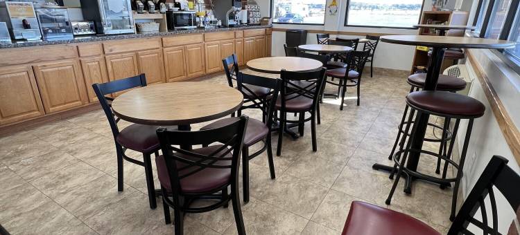 Days Inn by Wyndham Lake Point(Days Inn by Wyndham Lake Point)图片