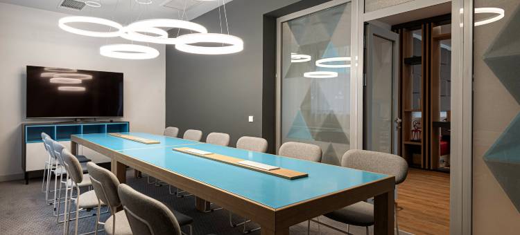 阿斯塔纳图兰智选假日酒店(Holiday Inn Express ASTANA - TURAN by IHG)图片