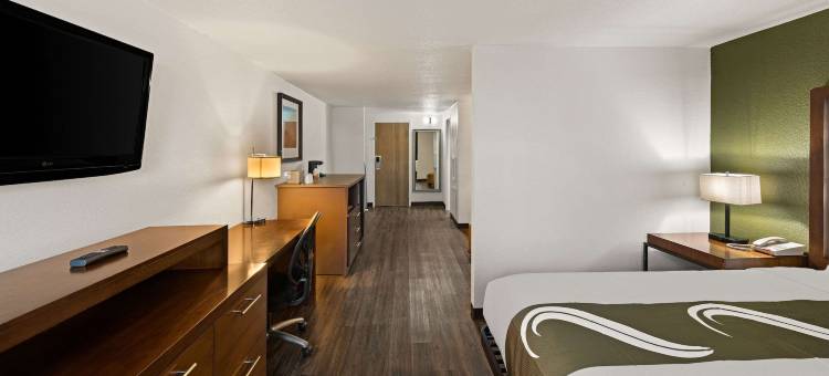 康瑟尔布拉夫斯 - 奥马哈东部品质酒店及套房(Quality Inn & Suites Council Bluffs - Omaha East)图片