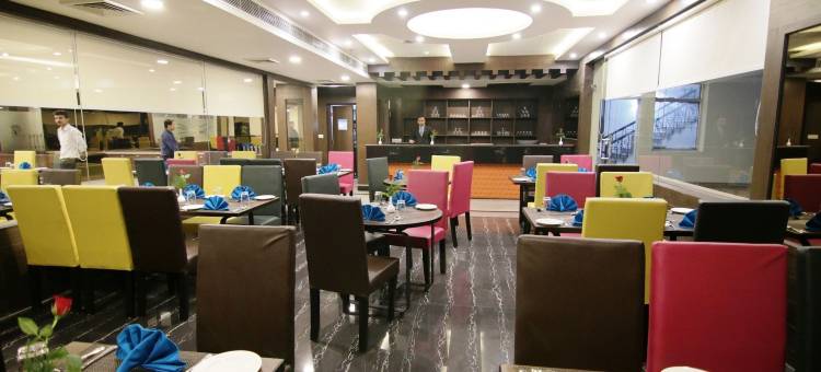 特立尼塔尔花园酒店(Hotel Trinetar Gardens)图片