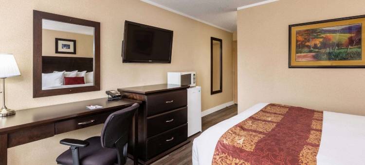 高贵林华美达酒店(Ramada by Wyndham Coquitlam)图片
