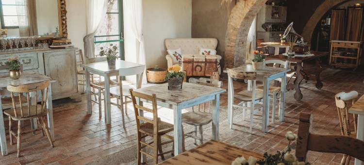 托斯卡纳洛坎达酒店(Locanda in Tuscany)图片