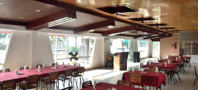 伊纳里皇家度假村(Inani Royal Resort)图片