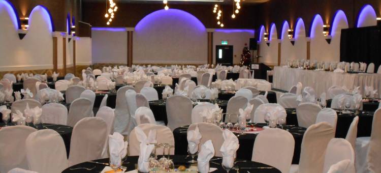 红鹿温德姆呗盟酒店(Baymont by Wyndham Red Deer)图片