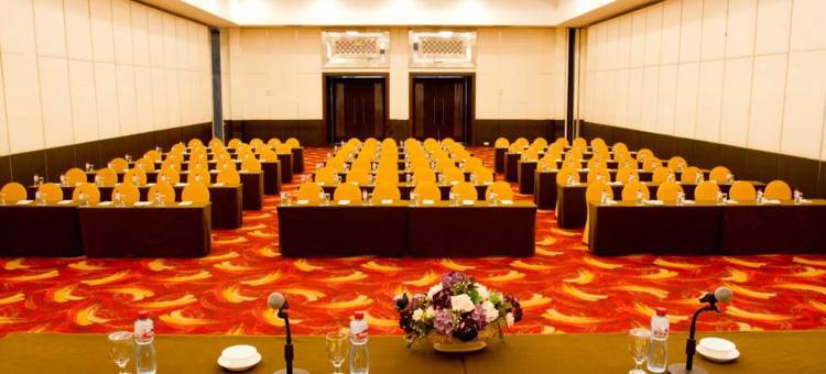 肯达里凯隆酒店(Claro Kendari)图片