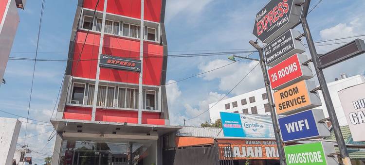 红多兹酒店-近萨那曼曼蒂基体育场(RedDoorz Near Stadion Sanaman Mantikei)图片