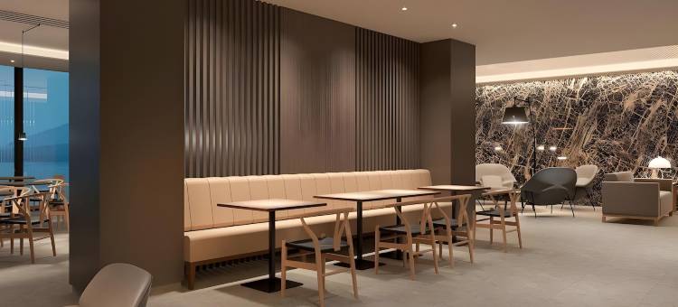 "甘迪亚参议员酒店"(Senator Gandia)图片