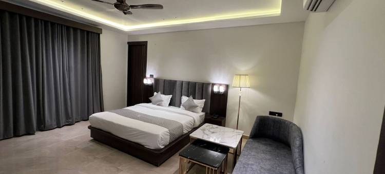 由MNG房间提供的大酒店(Hotel Majestic Grand By MNG Rooms)图片