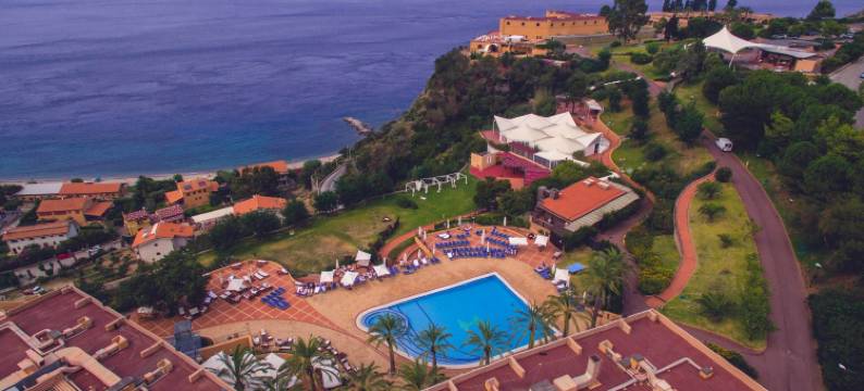 奥特菲姆度假村及水疗中心(Altafiumara Resort & Spa)图片