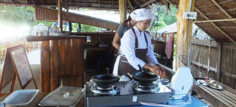 克雷登海滩度假村酒店(Kradan Beach Resort)图片