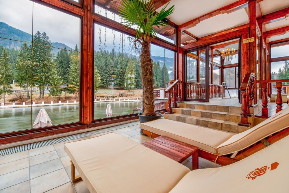 Aurelius Imparatul Romanilor Over view